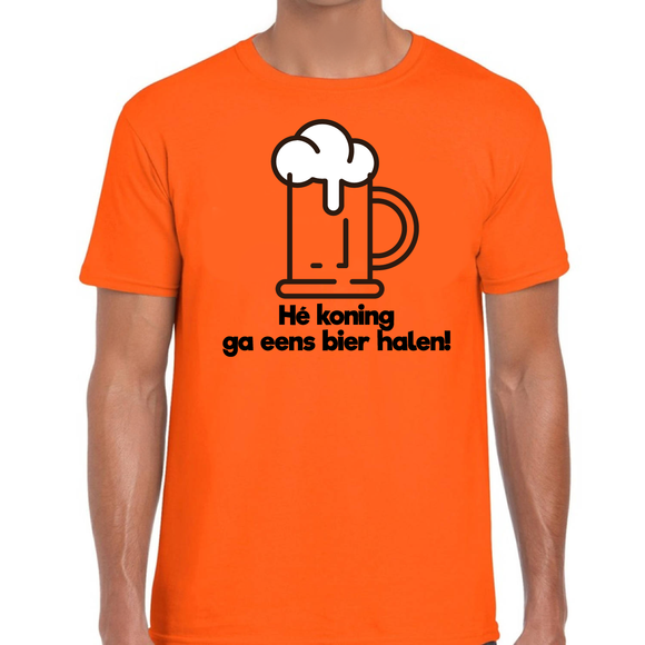 T-Shirt oranje 'He koning ga eens bier halen'